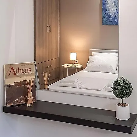 Byronico Acropolis Apartment By Mps-2