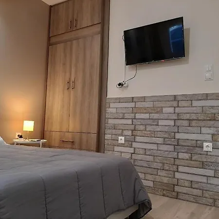 Byronico Acropolis Apartment By Mps-2